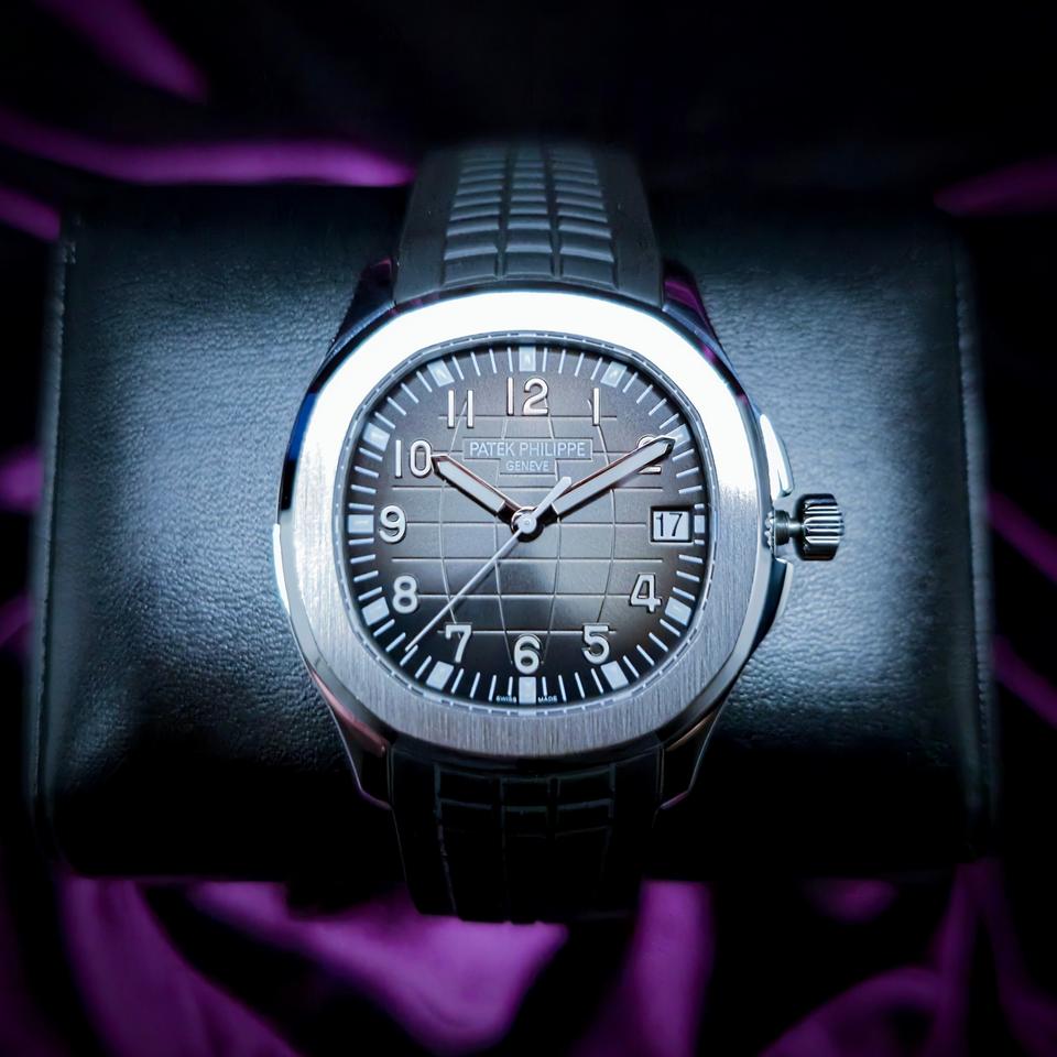 Patek Philippe Aquanaut 5167A-001 Black Dial Stainless Steel
