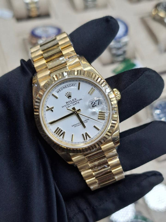 Rolex Day-Date 40 228238 White Roman Dial Yellow Gold 40mm