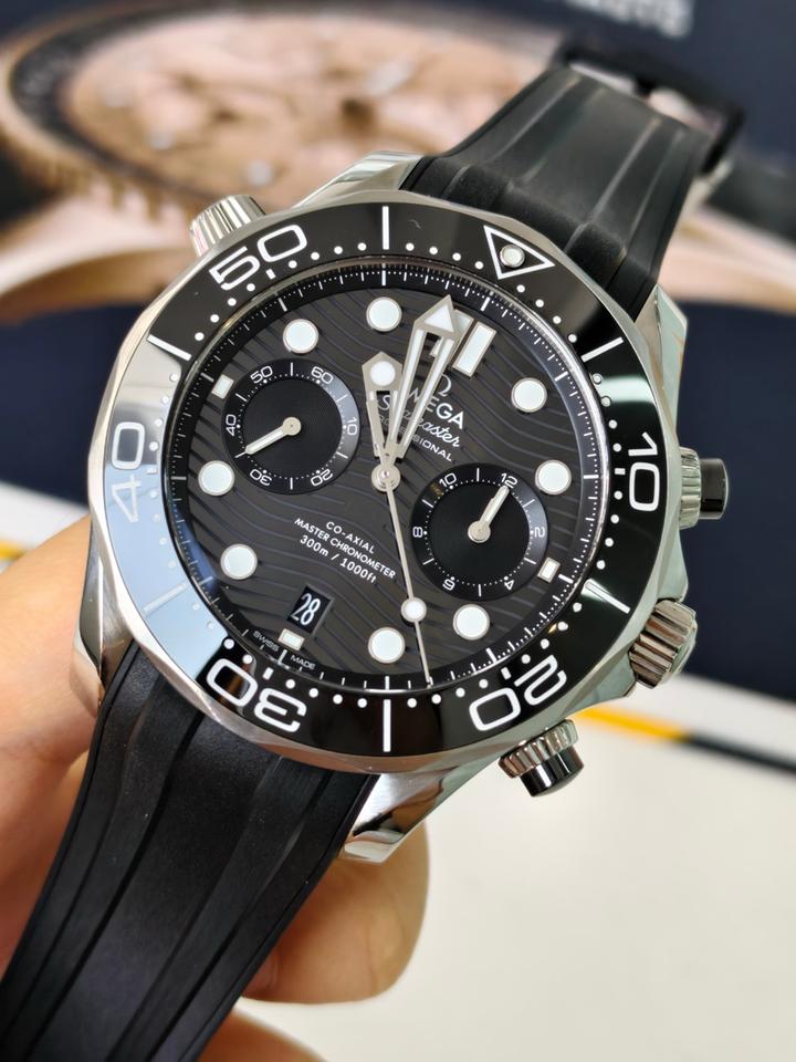 Omega Seamaster Diver 300M 210.32.44.51.01.001 Chronograph Black Dial