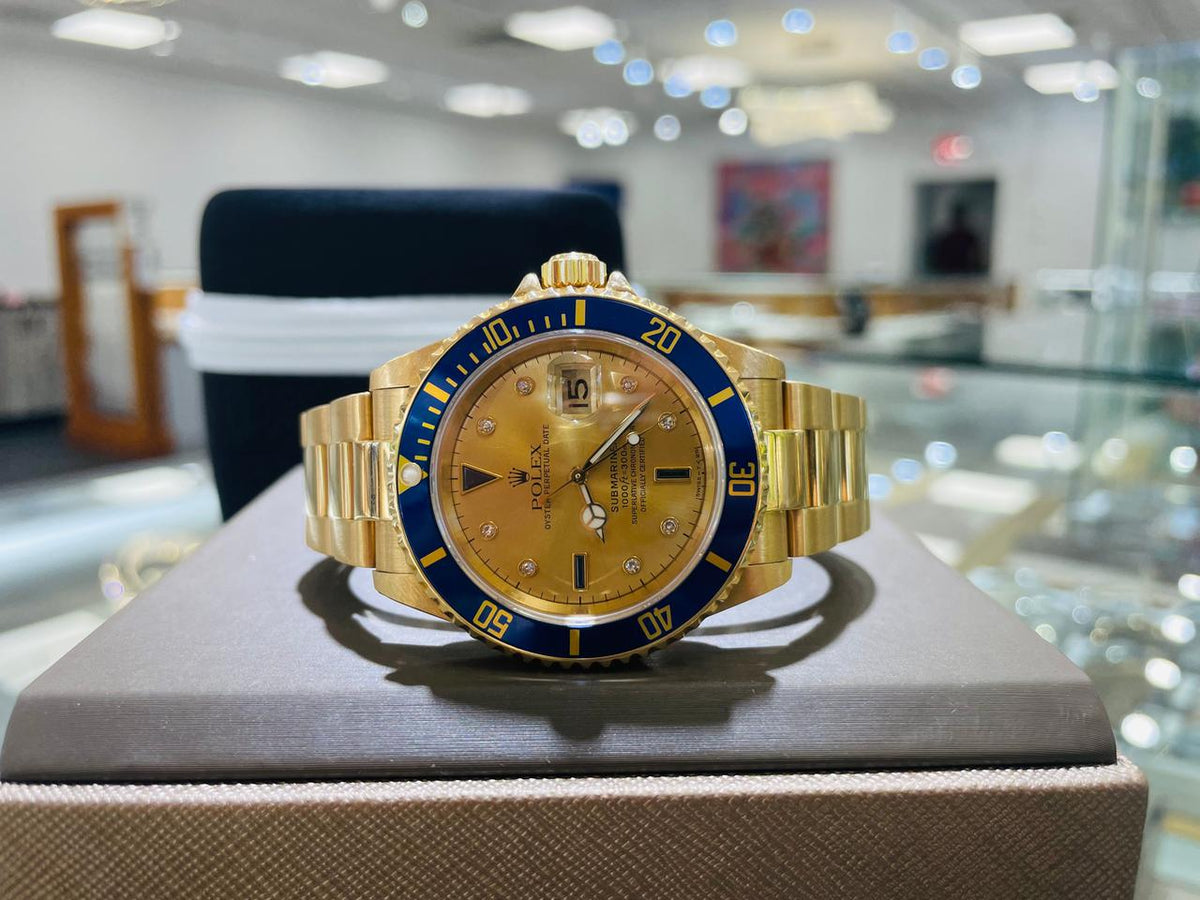 Rolex Submariner Date 16618 Factory Serti Diamond Dial 18K Yellow Gold 40mm