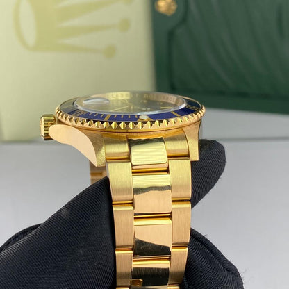 Rolex Submariner Date 16618 Silver Serti Diamond Dial 18K Yellow Gold 40mm