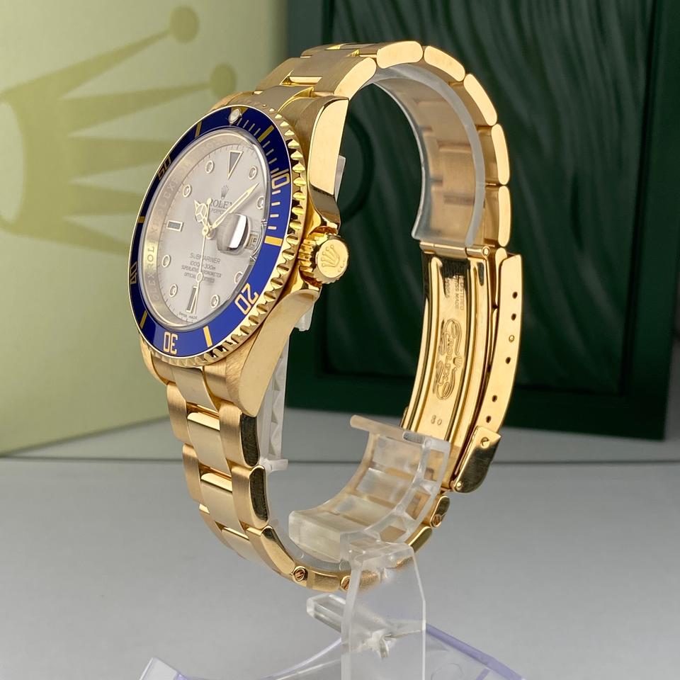 Rolex Submariner Date 16618 Silver Serti Diamond Dial 18K Yellow Gold 40mm