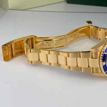 Rolex Submariner Date 16618 Silver Serti Diamond Dial 18K Yellow Gold 40mm