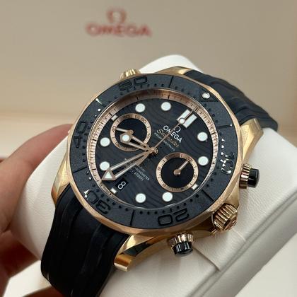 Omega Seamaster Diver 300M Master Chronometer Chronograph 210.62.44.51.01.001