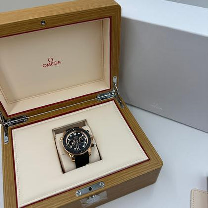 Omega Seamaster Diver 300M Master Chronometer Chronograph 210.62.44.51.01.001