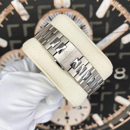 Patek Philippe Nautilus 5811/1G-001 Blue Dial