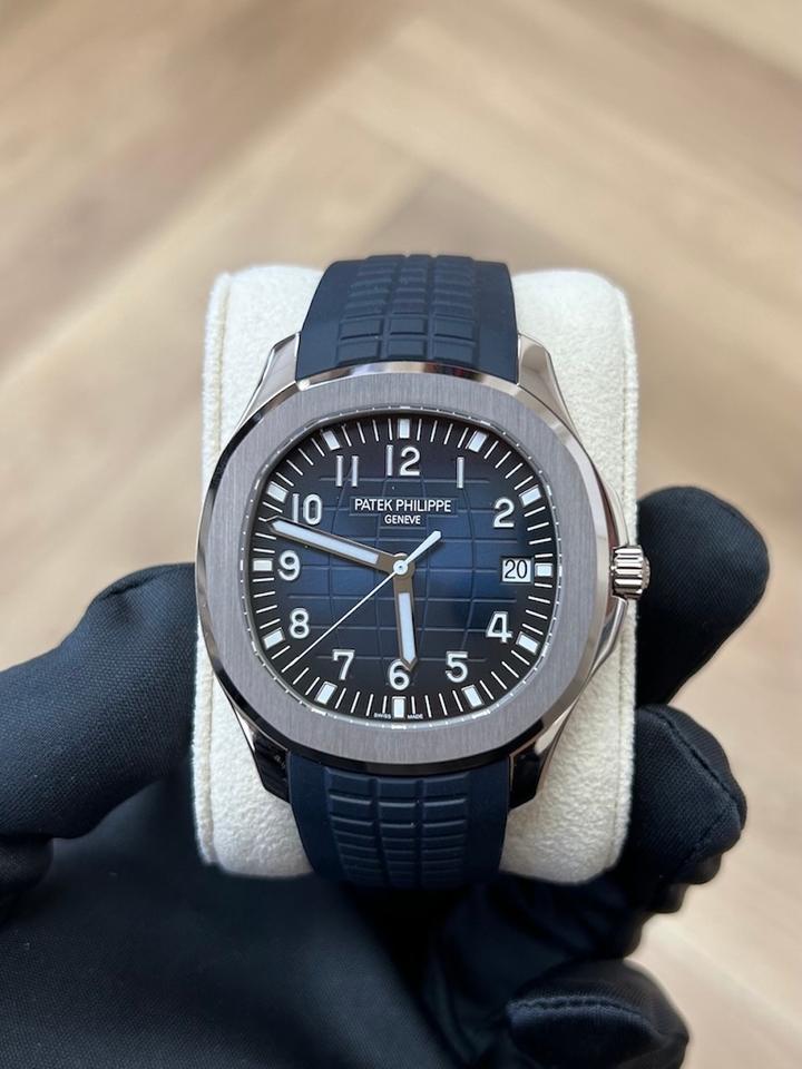 Patek Philippe Aquanaut 5168G-001 Blue Dial White Gold