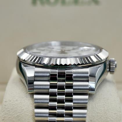 Rolex Sky-Dweller 326934 White Dial Stainless Steel Jubilee 42mm