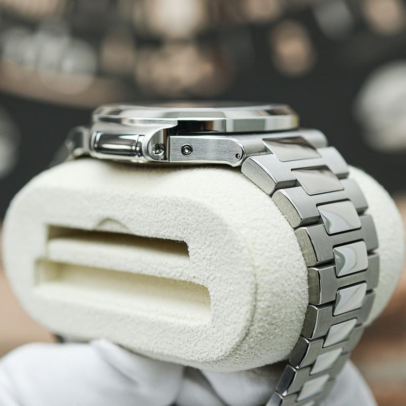 Patek Philippe Nautilus 5726/1A-010 White Dial Annual Calendar