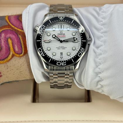 Omega Seamaster Diver 300M 210.30.42.20.04.001 White Dial 2026