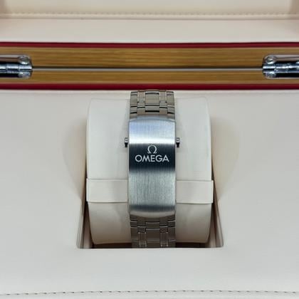 Omega Seamaster Diver 300M 210.30.42.20.04.001 White Dial 2026