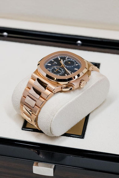 Patek Philippe Nautilus Travel Time 5990/1R-001 Rose Gold Blue Dial