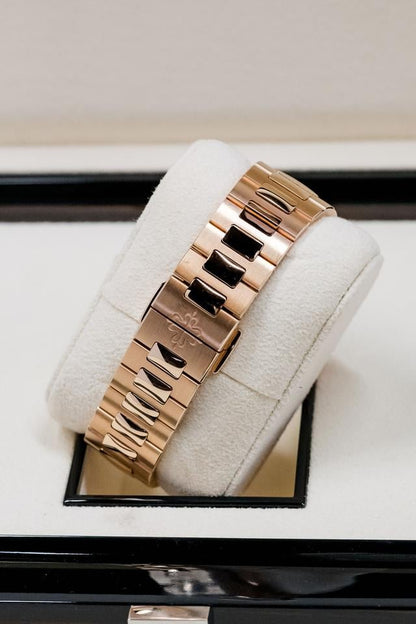Patek Philippe Nautilus Travel Time 5990/1R-001 Rose Gold Blue Dial