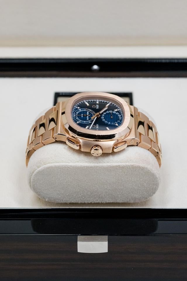 Patek Philippe Nautilus Travel Time 5990/1R-001 Rose Gold Blue Dial