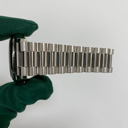 Rolex Day-Date 36 128239 White Gold Silver Index Dial President 36mm