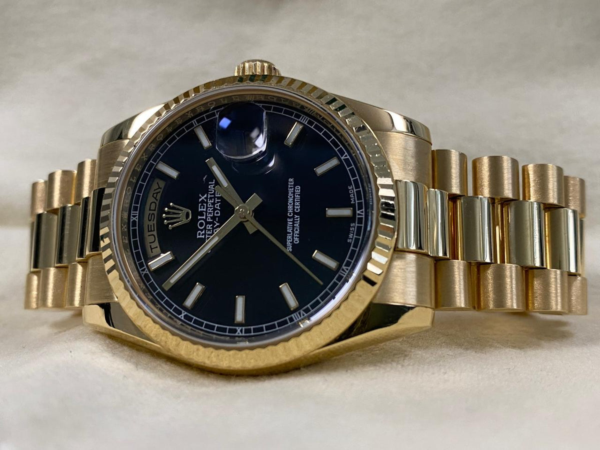Rolex Day-Date 36 118238 Black Index Dial Yellow Gold President 36mm