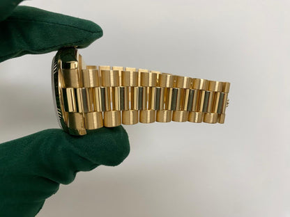 Rolex Day-Date 36 118238 Black Index Dial Yellow Gold President 36mm