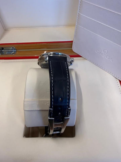 Omega Speedmaster Moonphase 304.33.44.52.03.001 Blue Side of the Moon