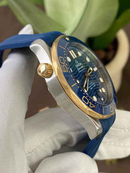 Omega Seamaster Diver 300M 210.22.42.20.03.001 Two-Tone Blue Dial