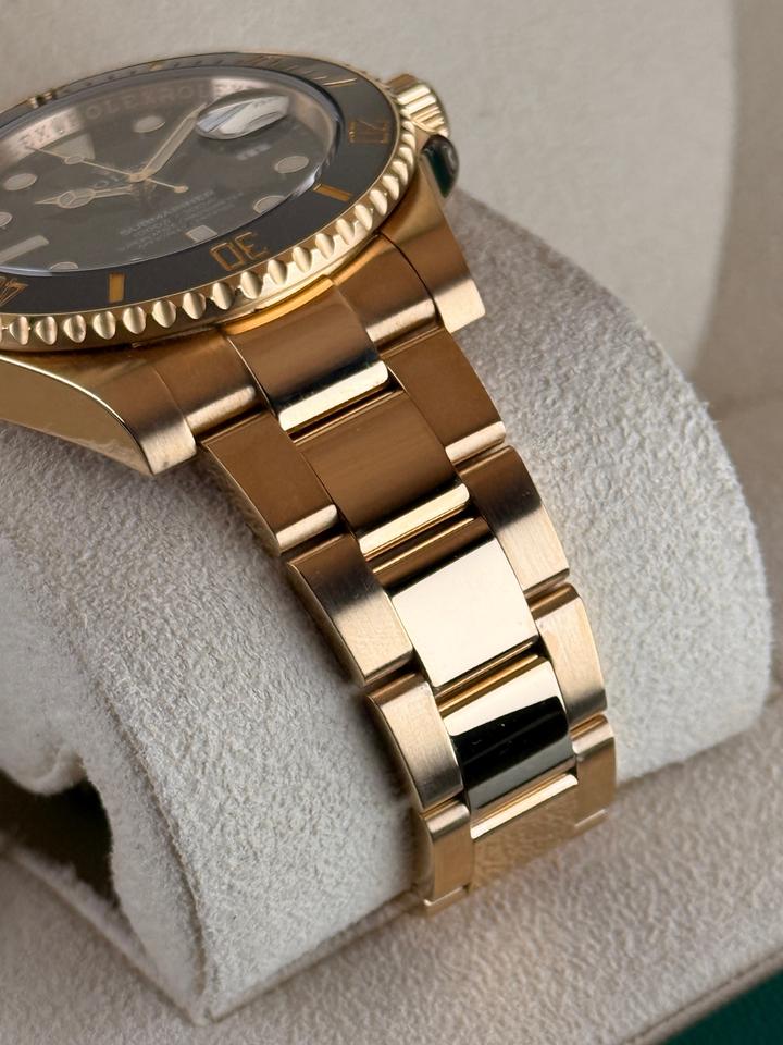Rolex Submariner Date 116618LN Black Dial Yellow Gold 40mm