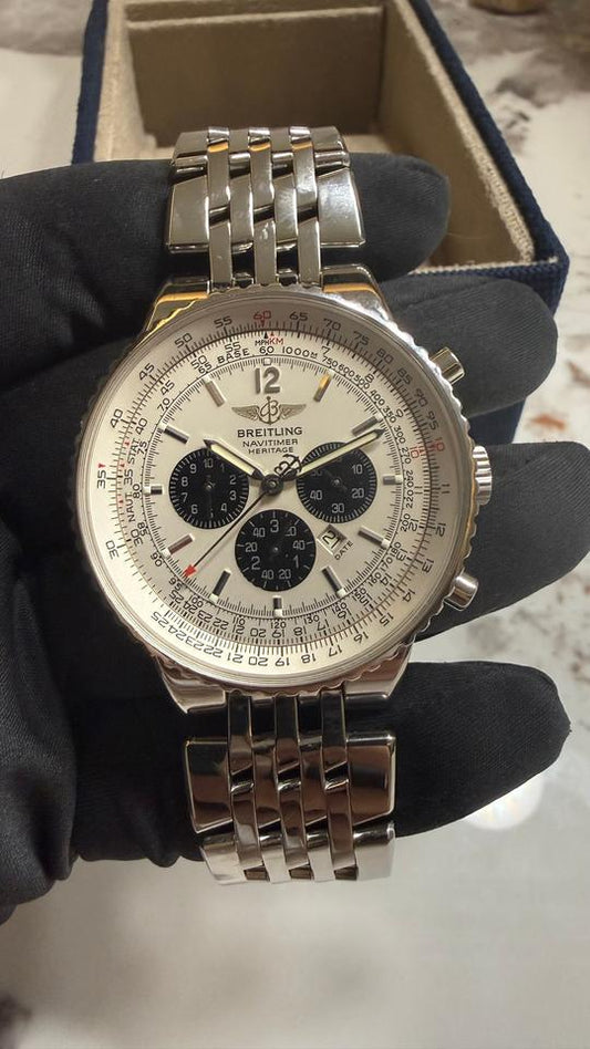 Breitling Navitimer Heritage A35350 43mm White Dial