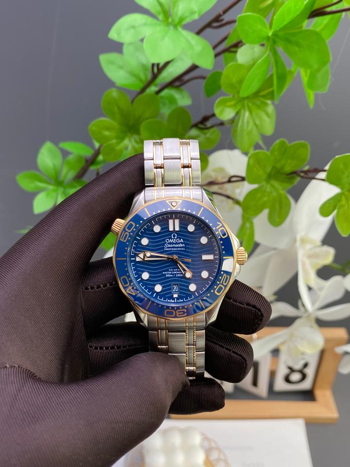 Omega Seamaster Diver 300M 210.20.42.20.03.001 Two-Tone Blue Dial