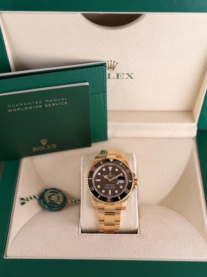 Rolex Submariner Date 116618LN Black Dial Yellow Gold 40mm