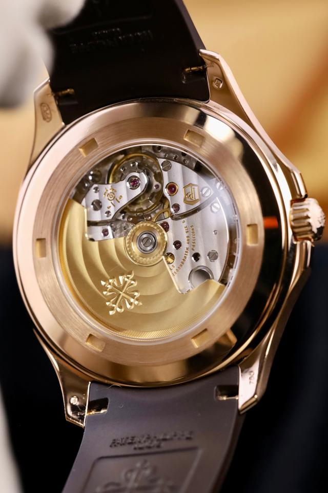 Patek Philippe Aquanaut 5167R-001 Rose Gold Brown Dial