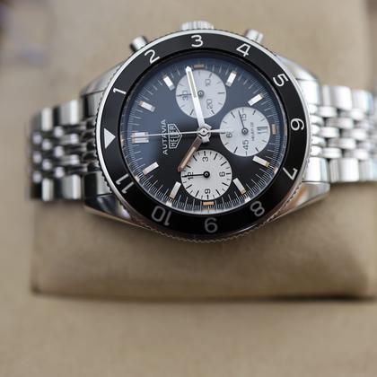 TAG Heuer Autavia Calibre Heuer 02 CBE2110.BA0687
