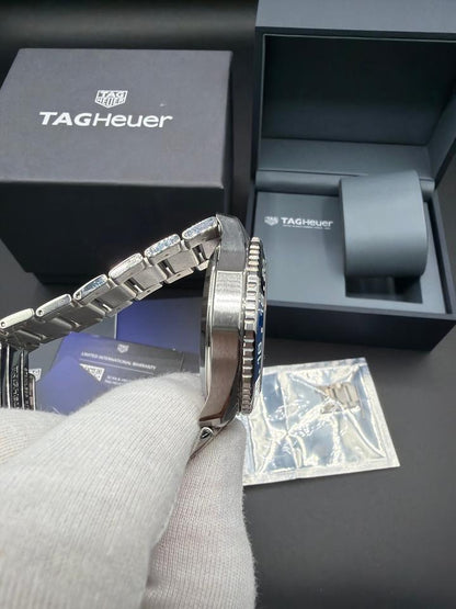 TAG Heuer Aquaracer Professional 300 GMT WBP5114.BA0013
