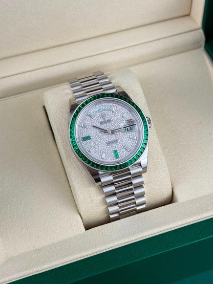 Rolex Day-Date 40 228396TEM Platinum Diamond Dial Emerald-Set Bezel 40mm