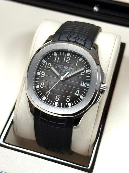Patek Philippe Aquanaut 5167A-001 Black Dial Stainless Steel