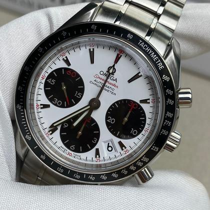 Omega Speedmaster Date 323.30.40.40.04.001 White Dial