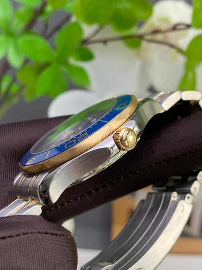 Omega Seamaster Diver 300M 210.20.42.20.03.001 Two-Tone Blue Dial
